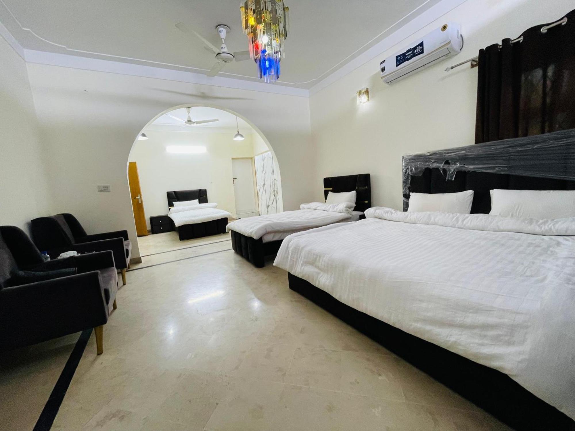 Hilton Guest House Iszlámábád Kültér fotó